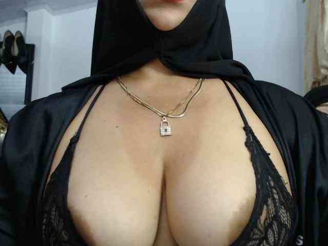 nadia-abaud webcam