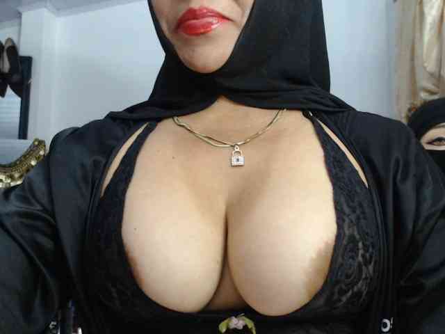nadia-abaud webcam