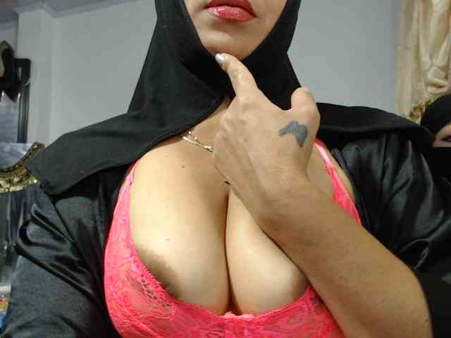 nadia-abaud webcam