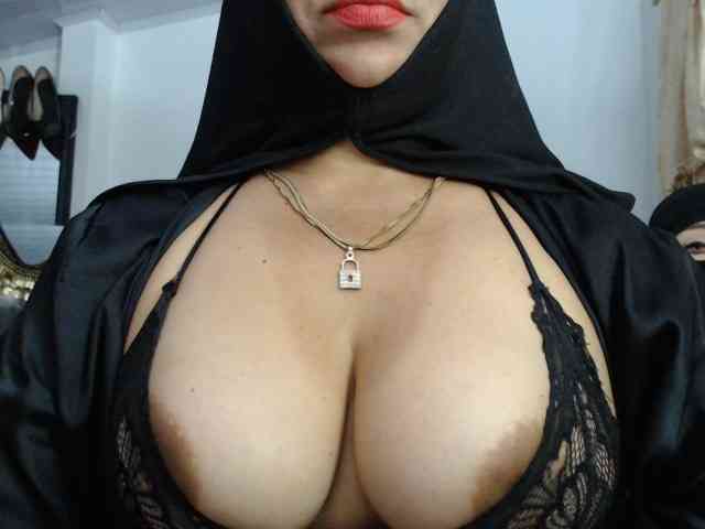 nadia-abaud webcam