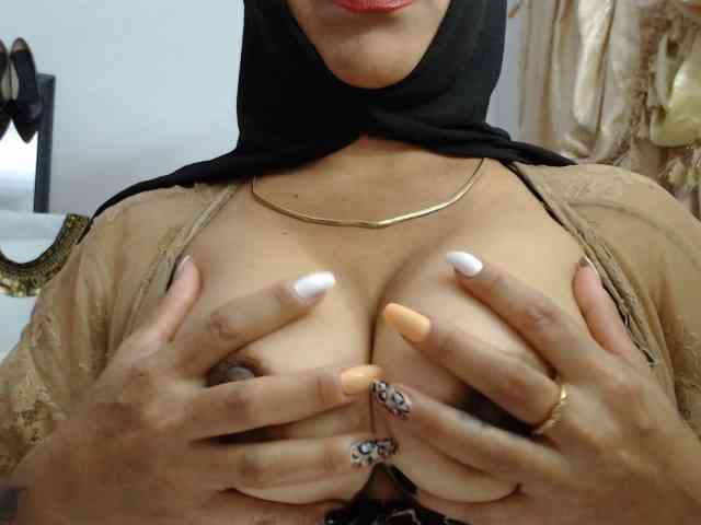 nadia-abaud nadia-abaud