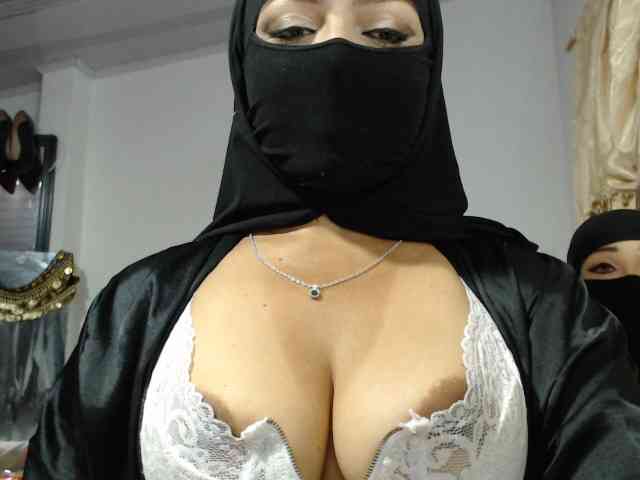 nadia-abaud webcam