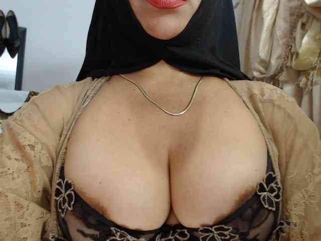 nadia-abaud nadia-abaud