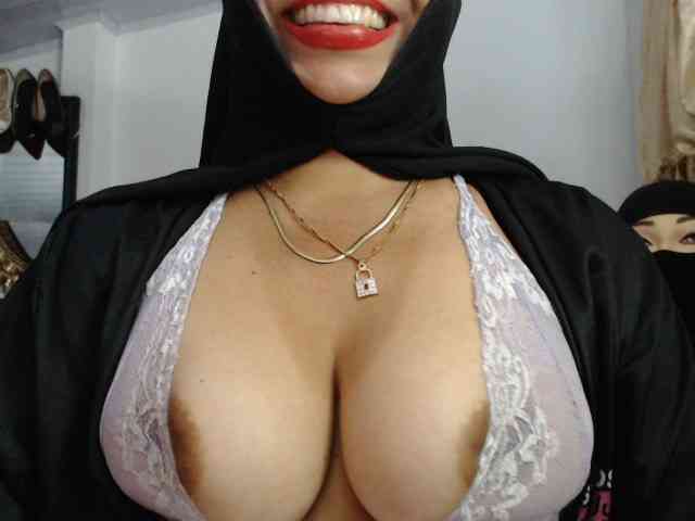 nadia-abaud webcam