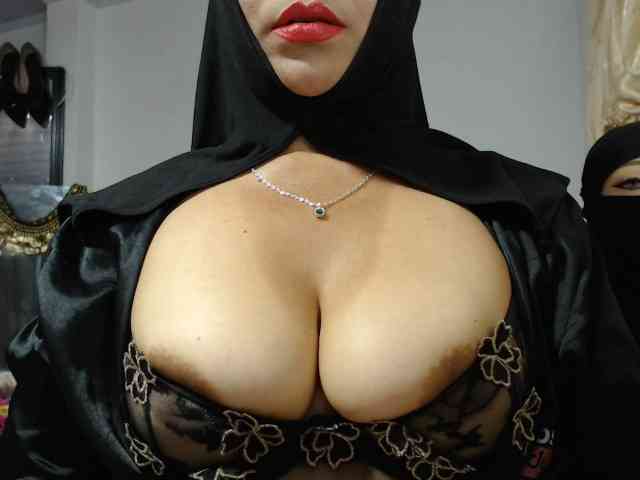 nadia-abaud's Sexcam