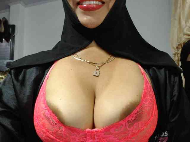 nadia-abaud webcam