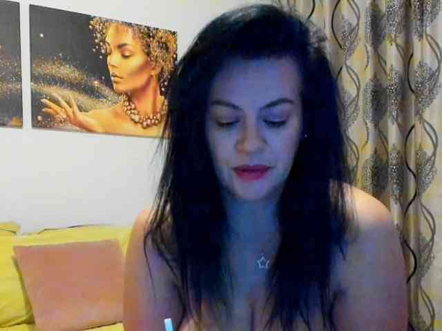 Glamouros webcam