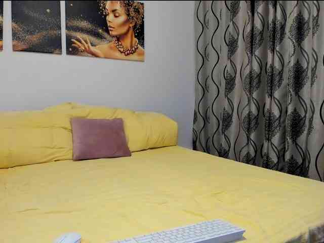 Glamouros webcam