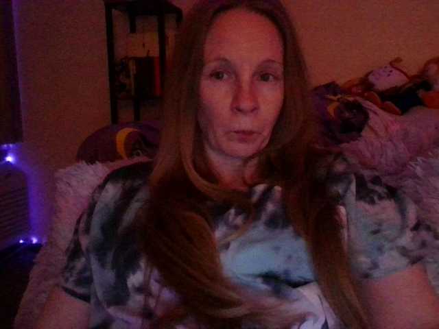 MilaStoned's BongaCams show and profile