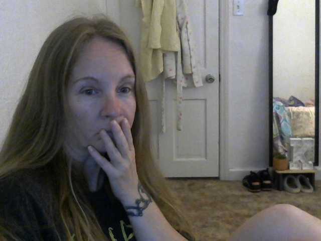 MilaStoned live cam on BongaCams