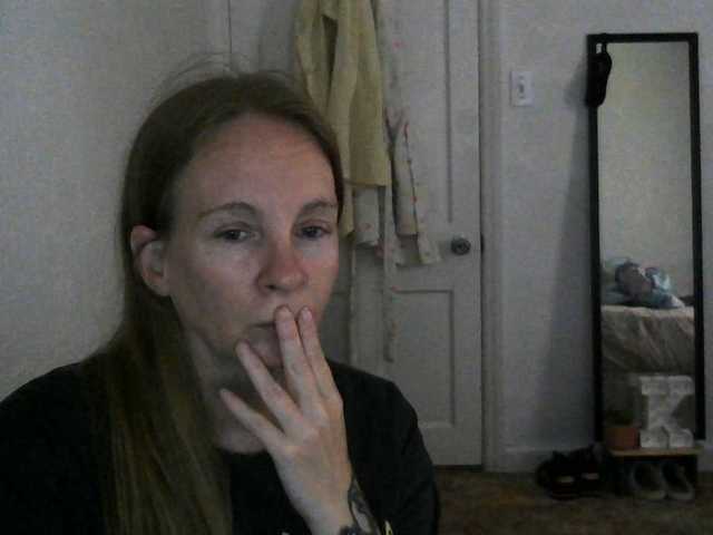 MilaStoned live webcam show