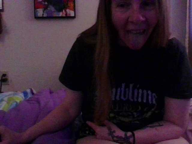 MilaStoned's BongaCams show and profile