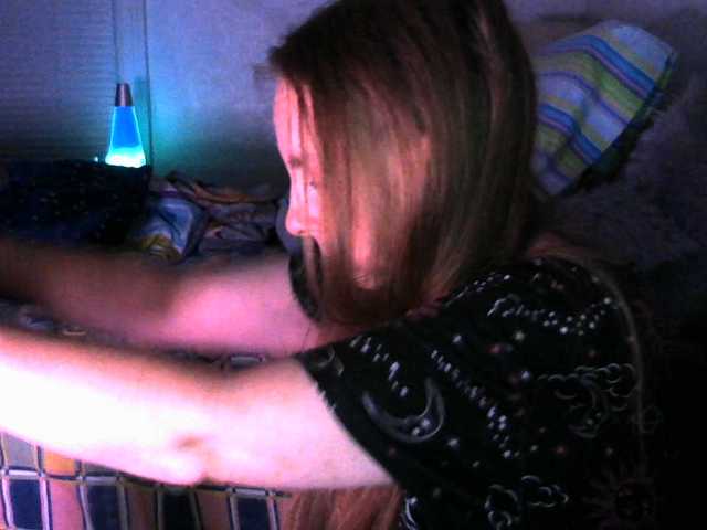 MilaStoned live cam