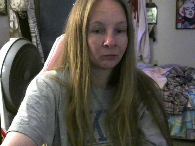 MilaStoned's BongaCams show and profile