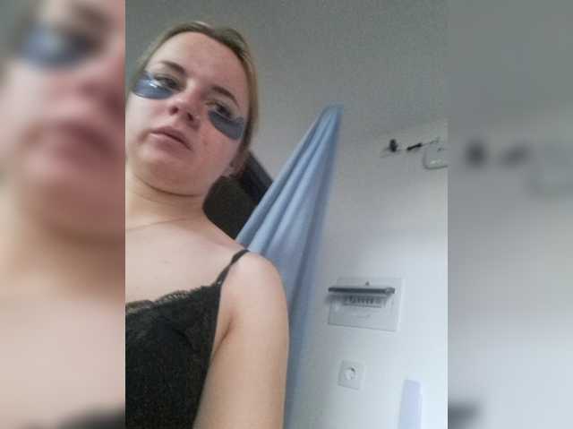 Mimimigirl live cam on BongaCams