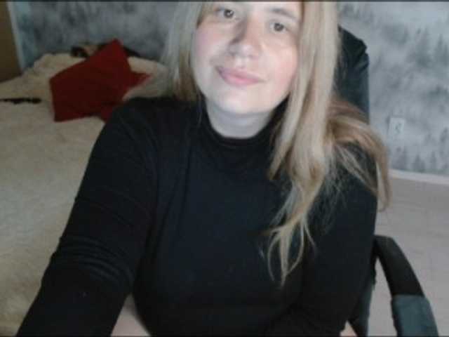 AdelinaLawson live webcam show