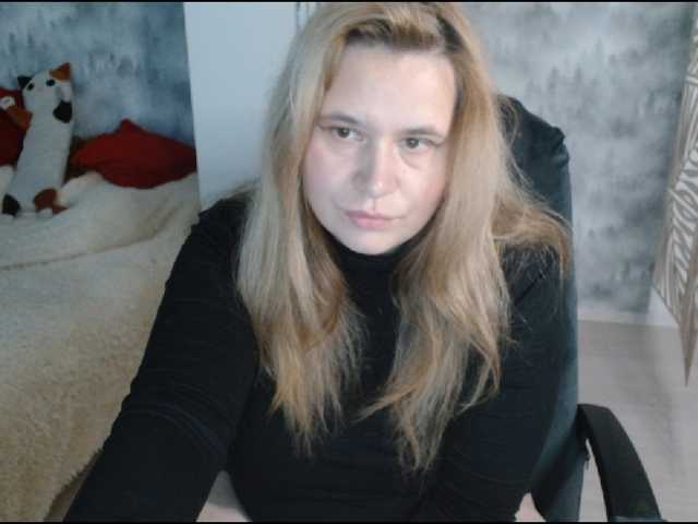 AdelinaLawson live cam on BongaCams