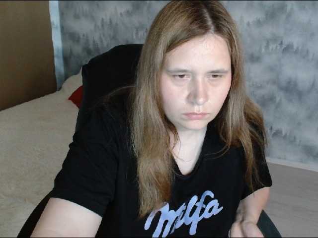AdelinaLawson live cam on BongaCams
