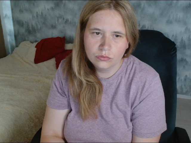AdelinaLawson live webcam show