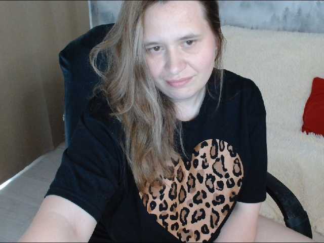 AdelinaLawson live cam on BongaCams