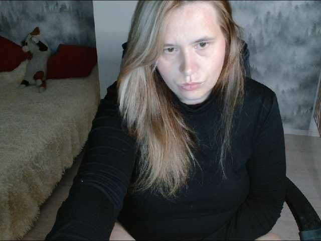 AdelinaLawson live cam on BongaCams