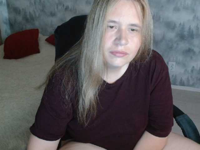 AdelinaLawson live webcam show