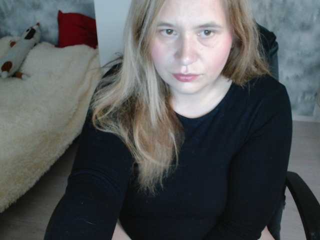 AdelinaLawson live cam on BongaCams