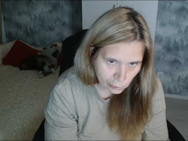 AdelinaLawson live cam on BongaCams