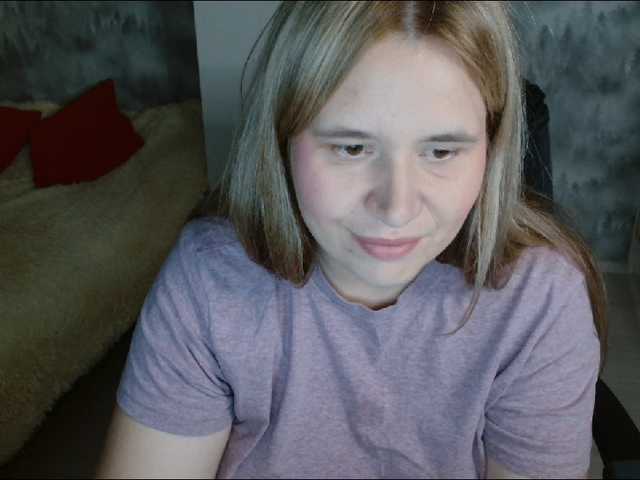 AdelinaLawson live cam on BongaCams
