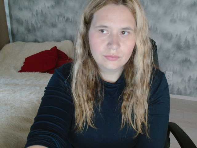 AdelinaLawson live cam on BongaCams