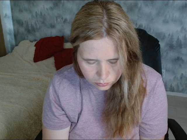 AdelinaLawson live webcam show