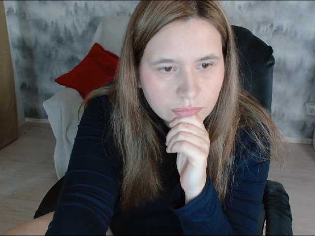 AdelinaLawson's BongaCams show and profile