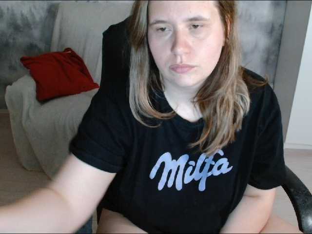 AdelinaLawson's BongaCams show and profile