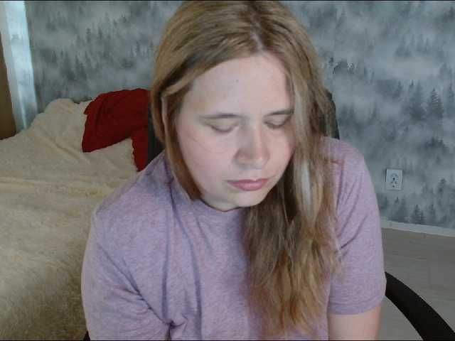AdelinaLawson live webcam show