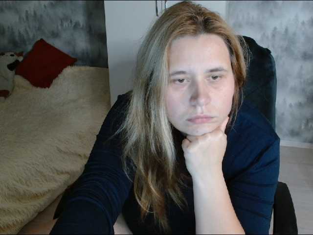 AdelinaLawson, live now on BongaCams