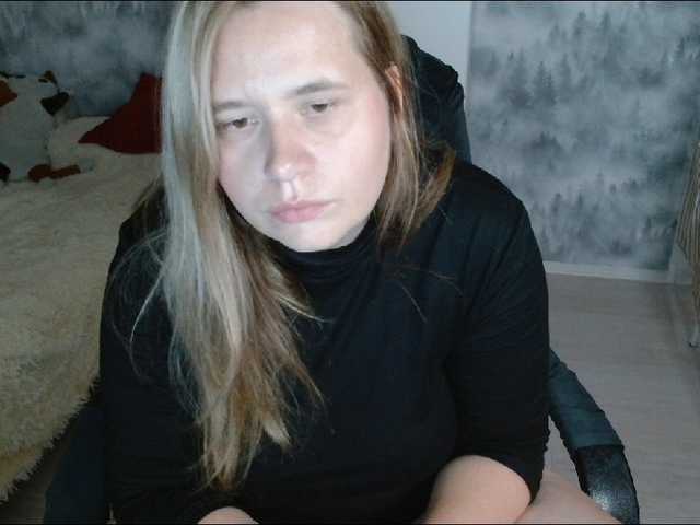 AdelinaLawson live cam on BongaCams