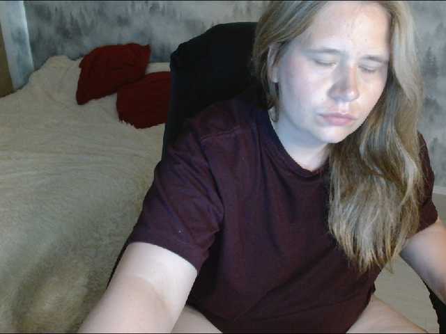 AdelinaLawson live webcam show