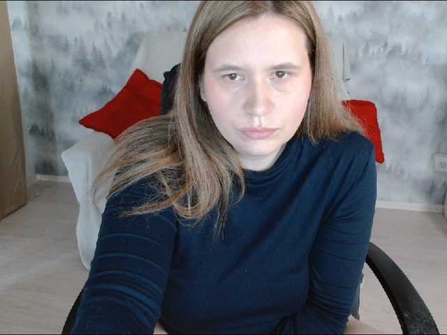 AdelinaLawson's BongaCams show and profile