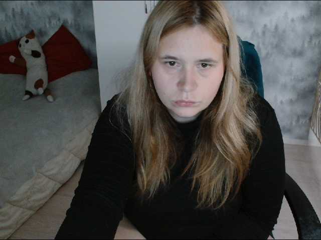 AdelinaLawson live cam on BongaCams