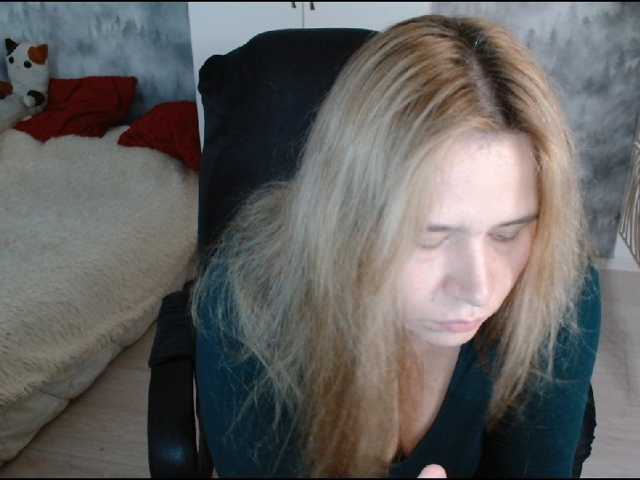 AdelinaLawson live cam on BongaCams