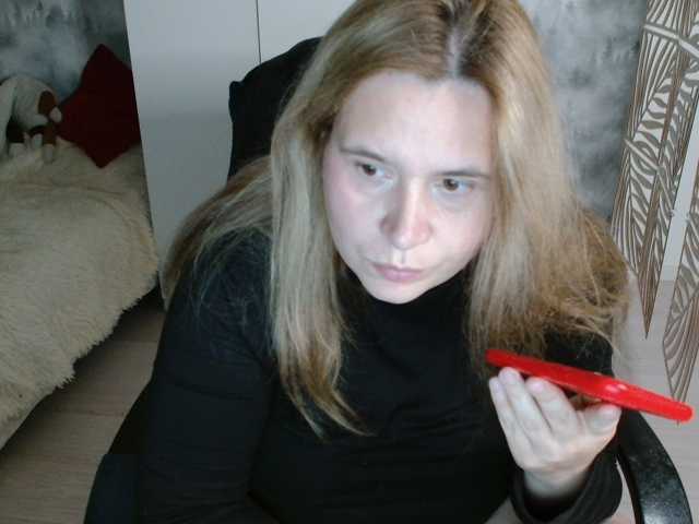 AdelinaLawson live cam on BongaCams