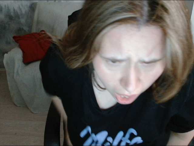 AdelinaLawson's BongaCams show and profile