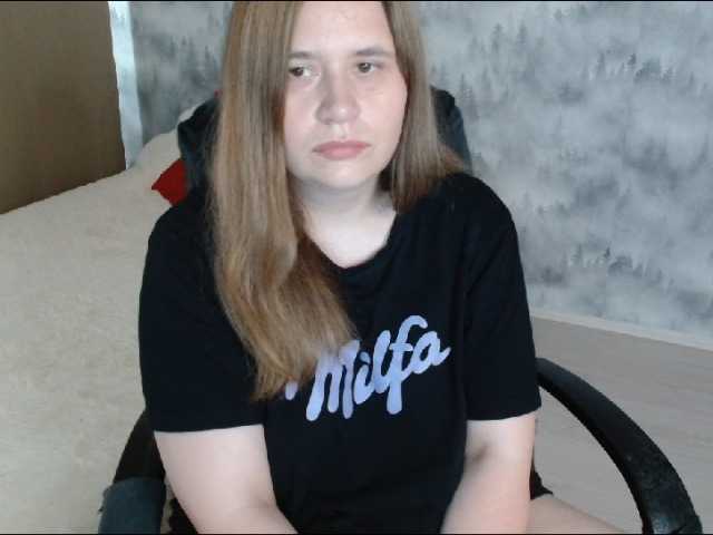 AdelinaLawson live cam on BongaCams