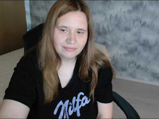 AdelinaLawson live cam on BongaCams