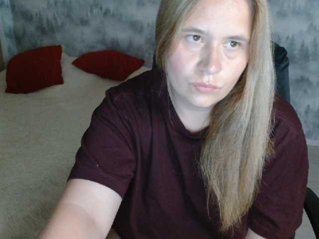 AdelinaLawson live webcam show