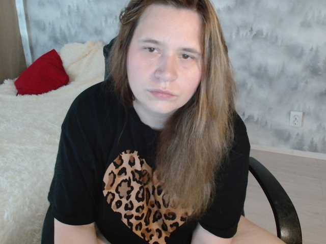 AdelinaLawson live cam on BongaCams