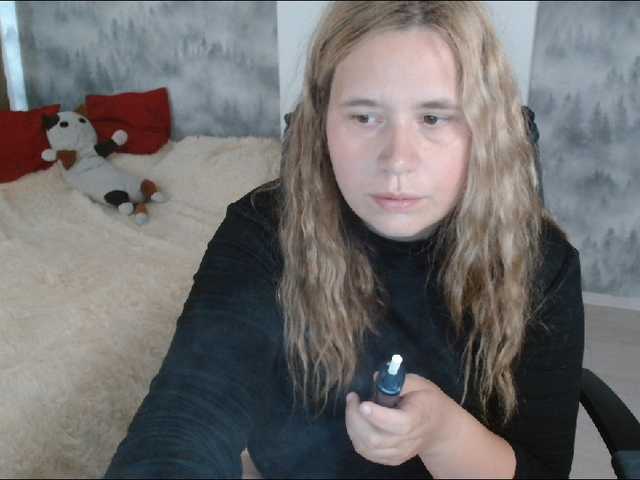 AdelinaLawson live cam on BongaCams