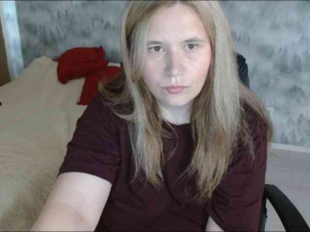 AdelinaLawson webcam