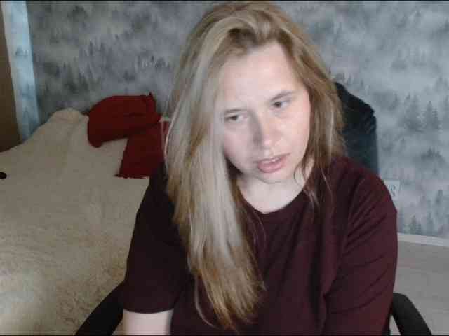 AdelinaLawson webcam
