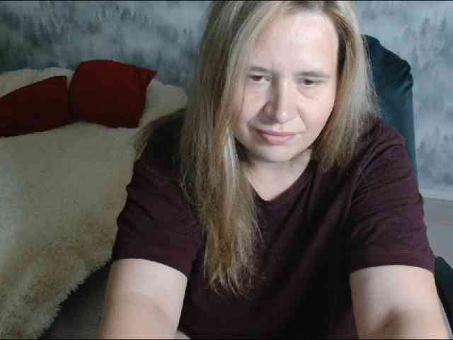 AdelinaLawson webcam